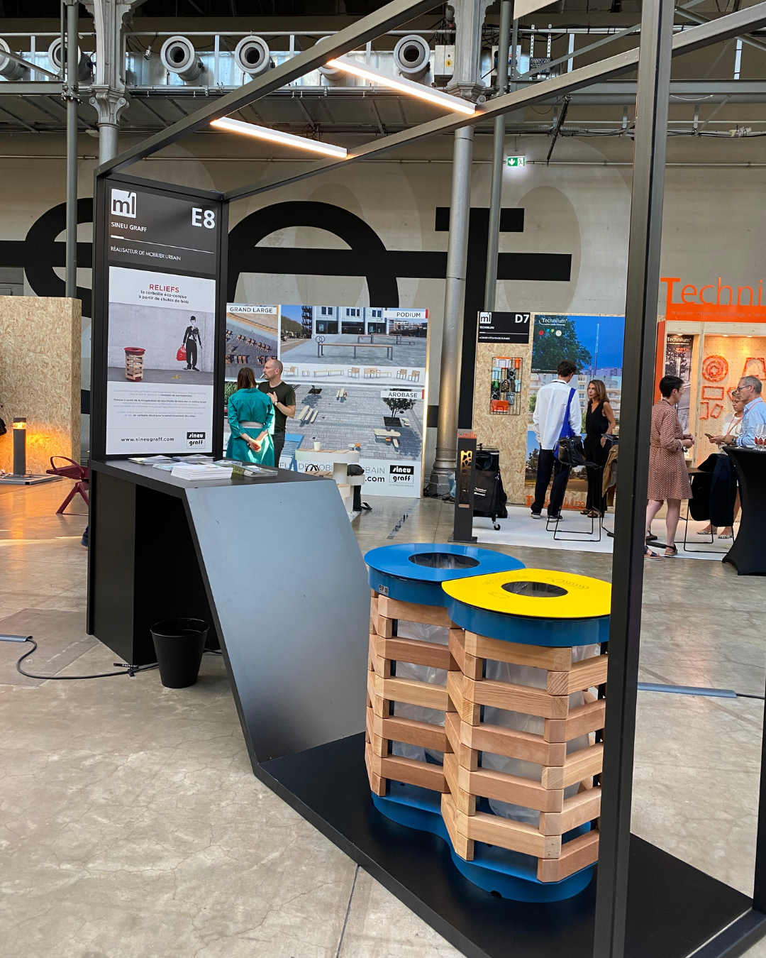 Corbeille Reliefs Bi-Flux – Materials & Light 2023