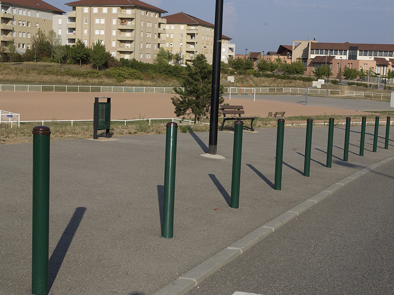 Steel Cast Iron Bollard Model 3600 Sineu Graff